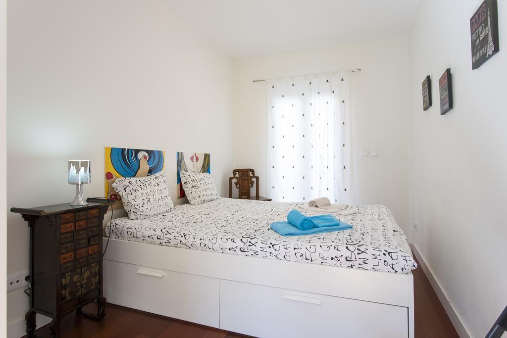 Joivy Joyful 2Br Apt With Terrace Nearby Sao Bento Palace Lisboa Eksteriør bilde