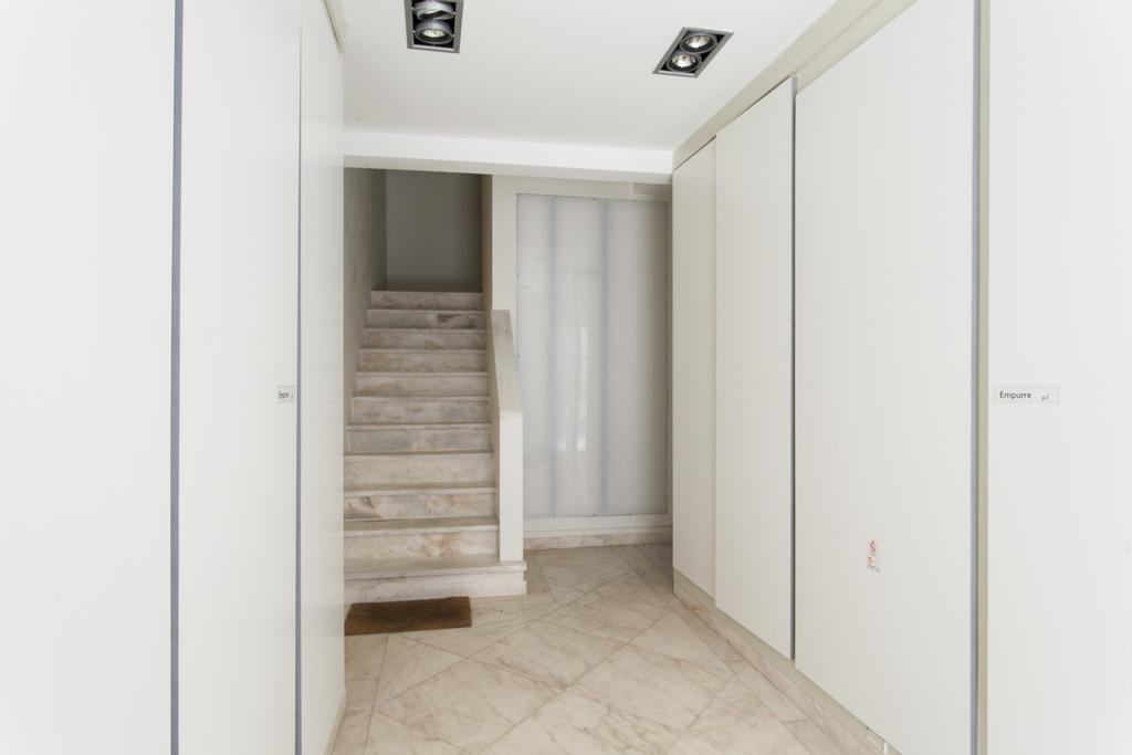 Joivy Joyful 2Br Apt With Terrace Nearby Sao Bento Palace Lisboa Rom bilde