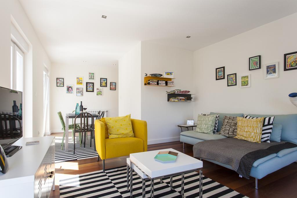 Joivy Joyful 2Br Apt With Terrace Nearby Sao Bento Palace Lisboa Eksteriør bilde